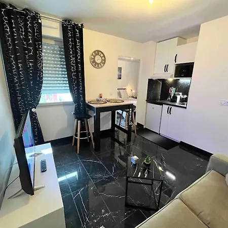 A Louer Appartement 2 Pieces A Rosny-Sous- Bois Exterior photo
