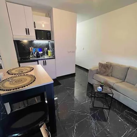 A Louer Appartement 2 Pieces A Rosny-Sous- Bois Exterior photo